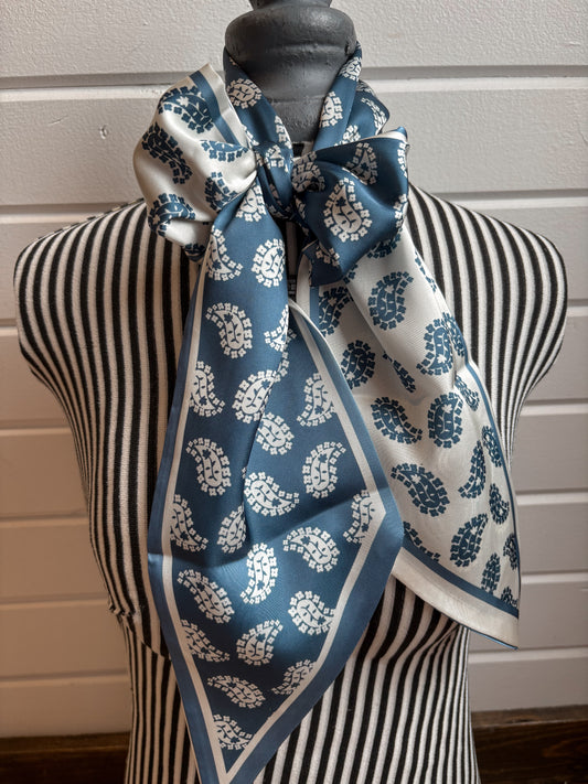 Navy & White Paisley Twilly