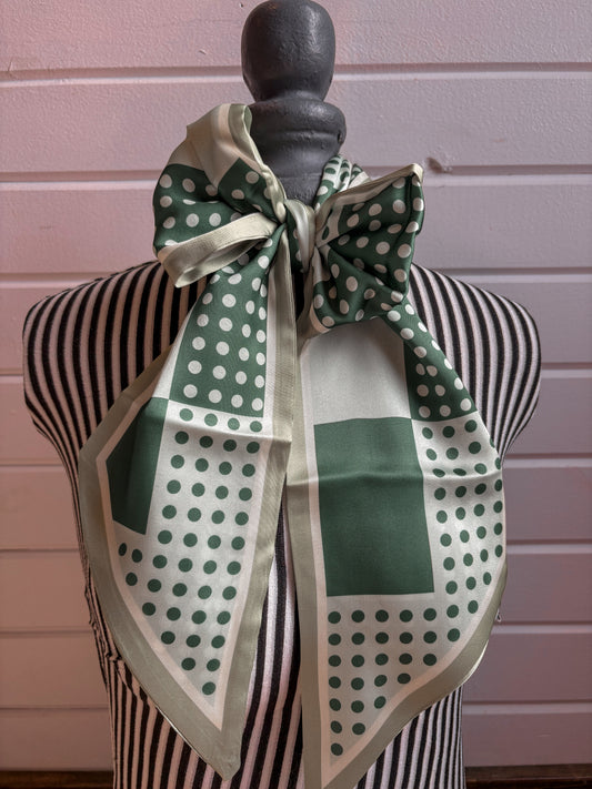 Green Polka Dot Twilly