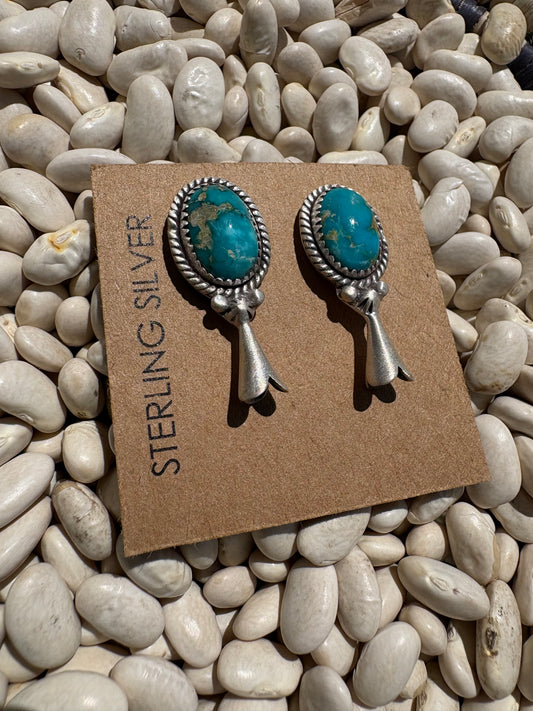 Seyara Bella Turquoise Blossom Studs