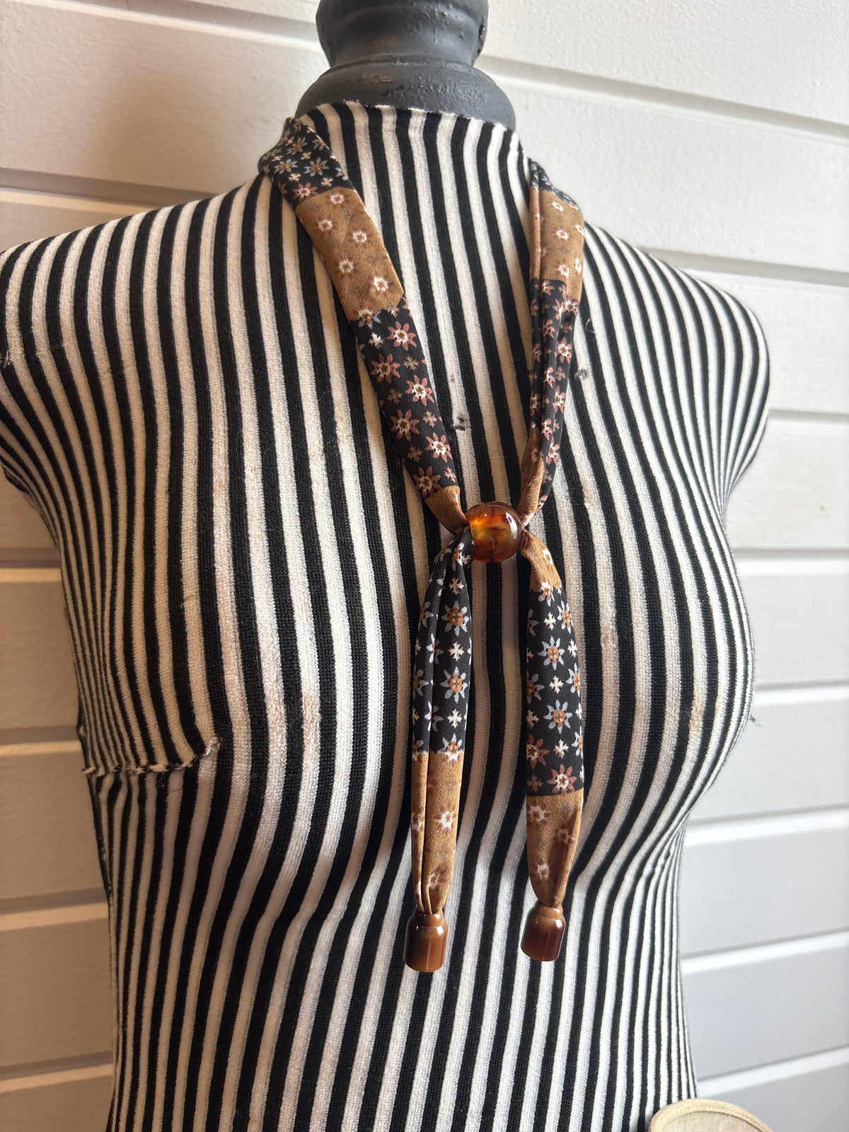 Navy & Brown Beaded Twilly