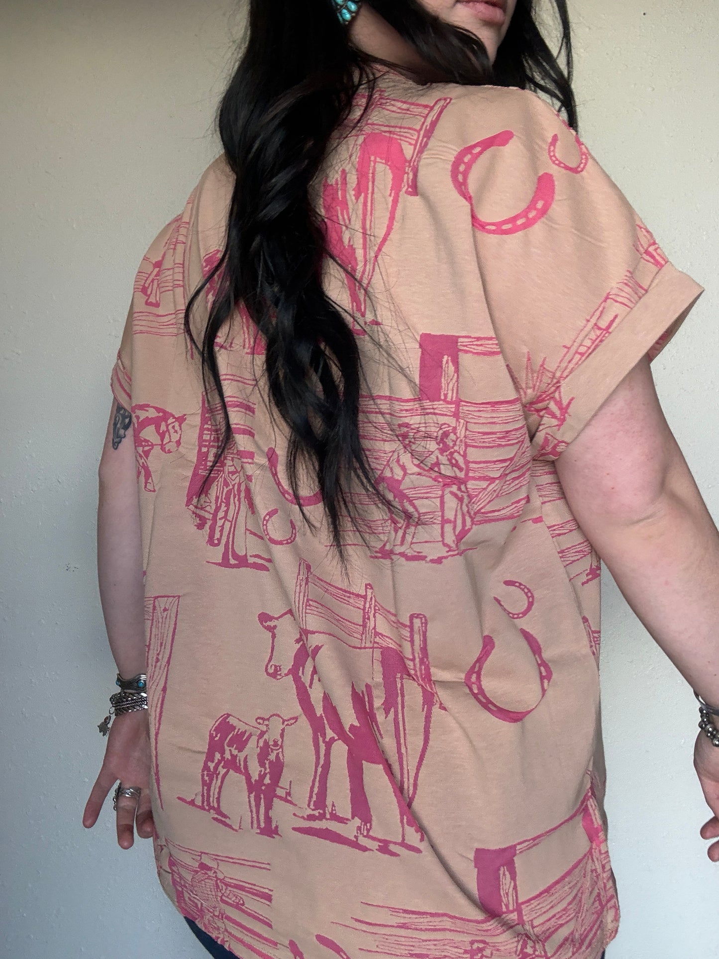 Fancy Fence Line Oversized Tee