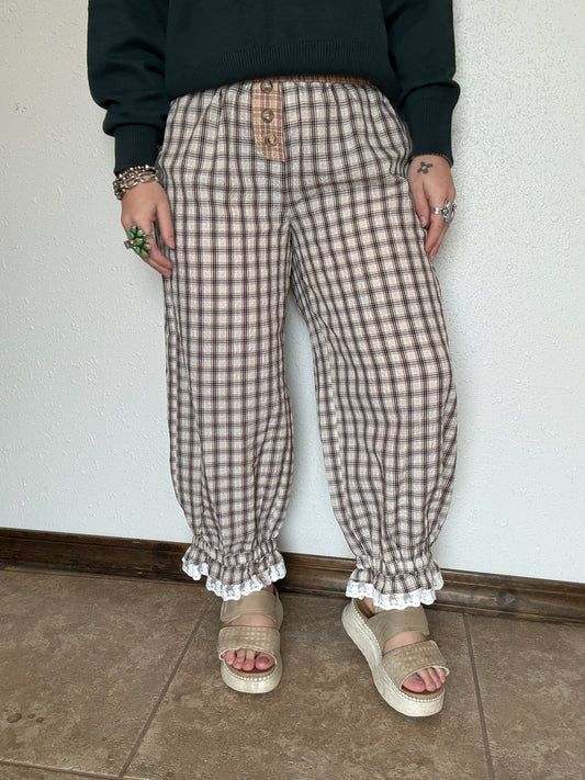 Bruno Cuffed Ruffle Pants