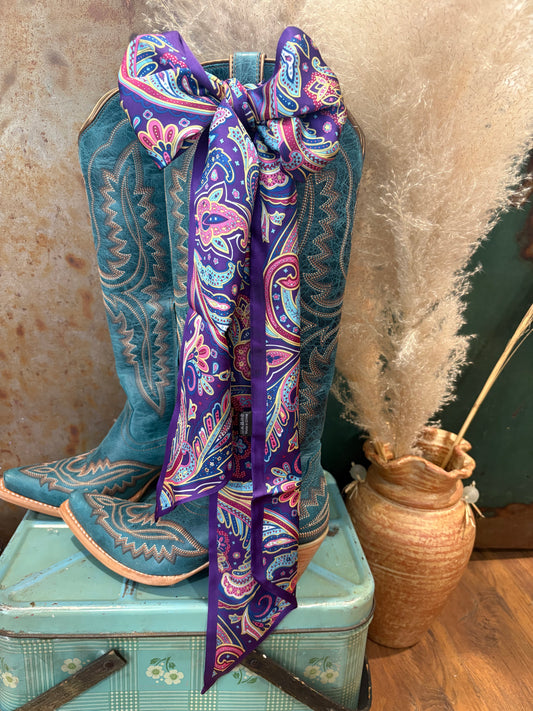 Purple Paisley Twilly