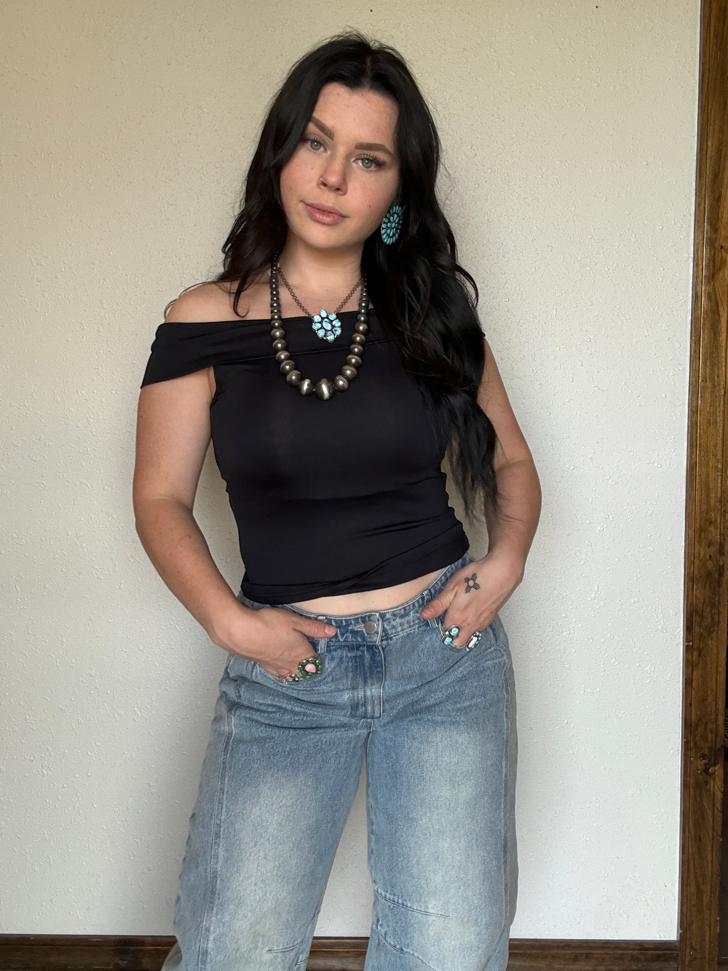 The Lex Off The Shoulder Basic Top