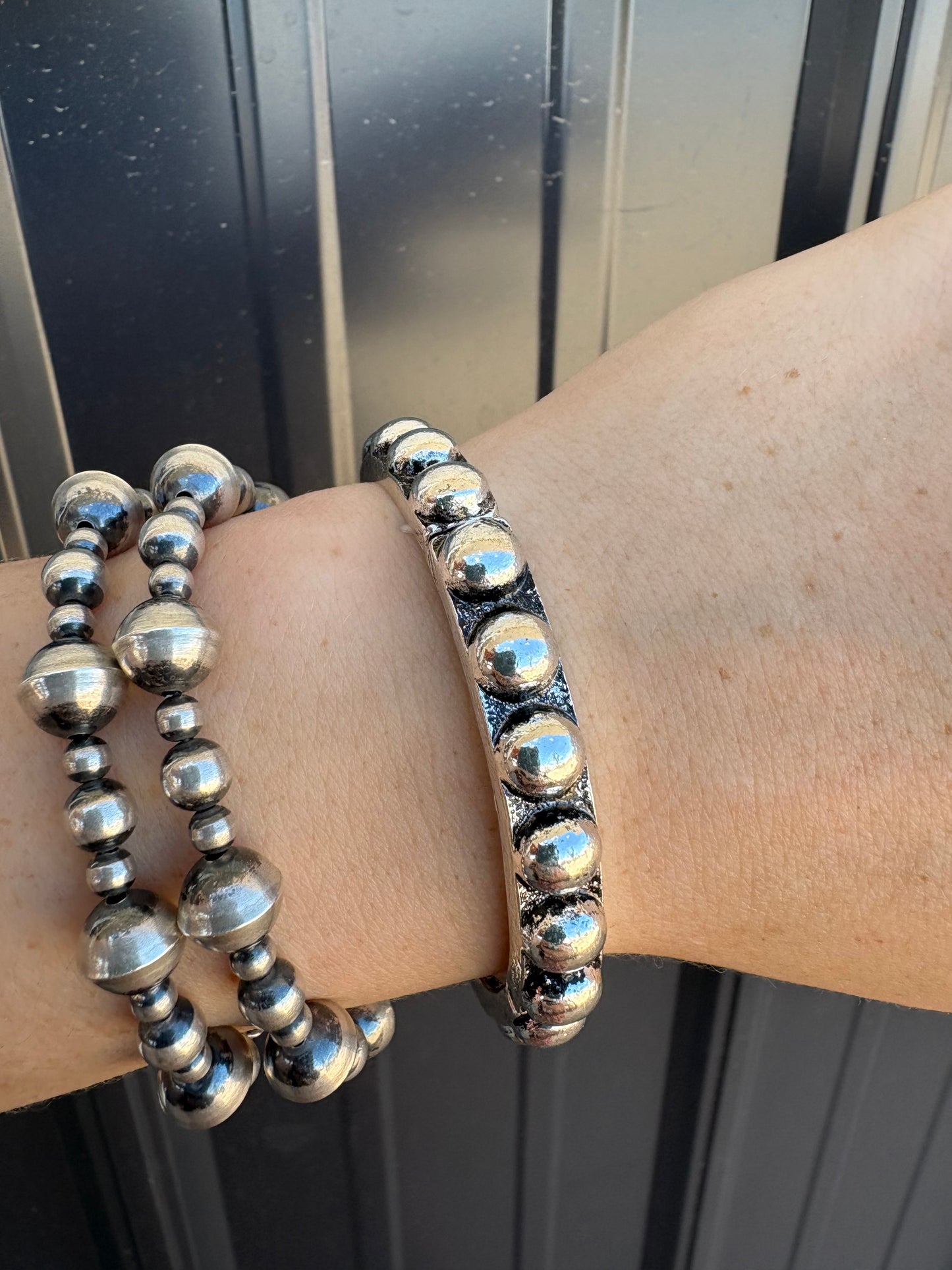 Medium Bubble Stretch Bracelet