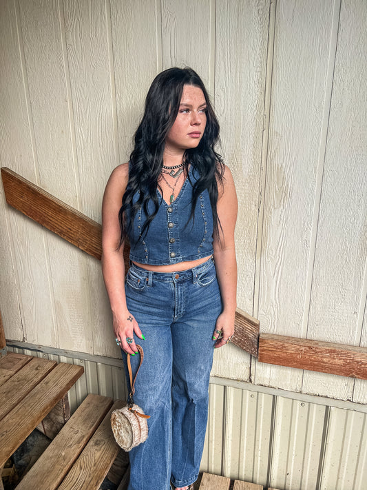Pecos Queen Vest *DENIM
