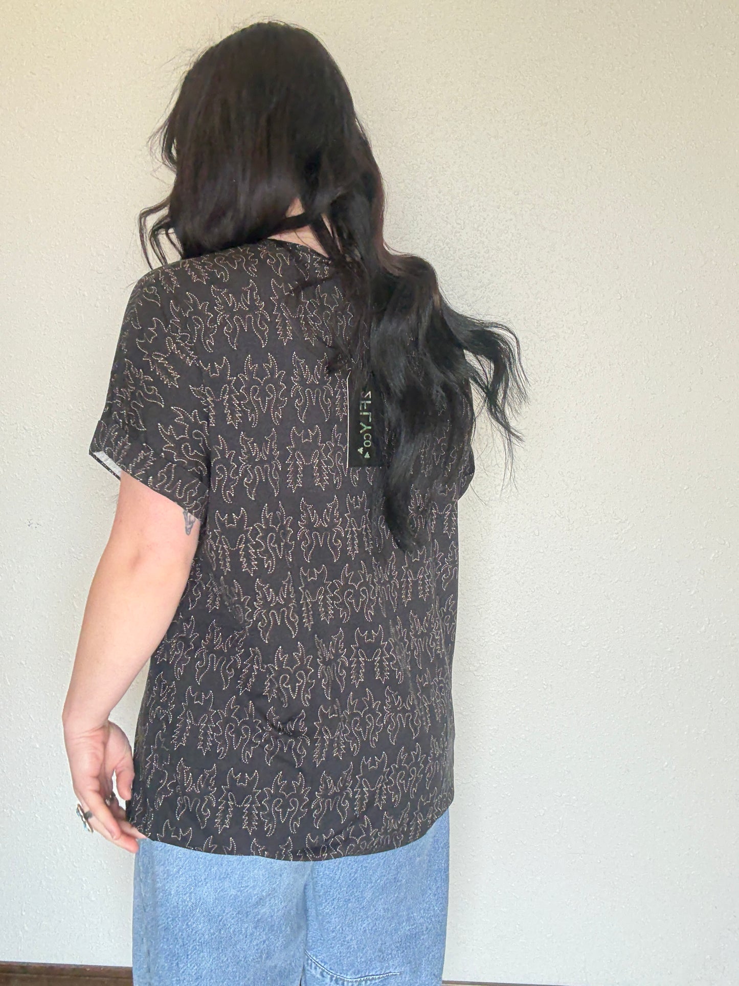 Midnight Mesa Mom Cuff Tee