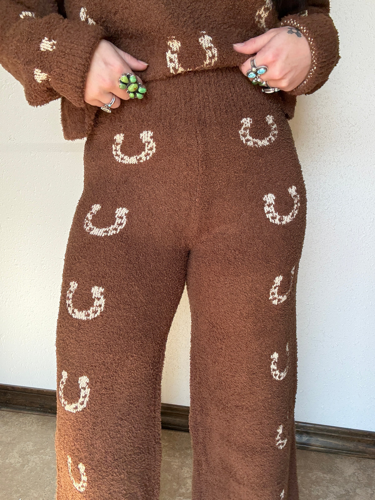 Horseshoe Knit Set
