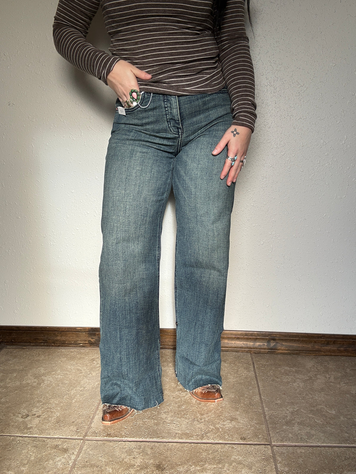 INSEAM TRANSFORM HIGH RISE TUMMY CONTROL VINTAGE WIDE LEG JEANS