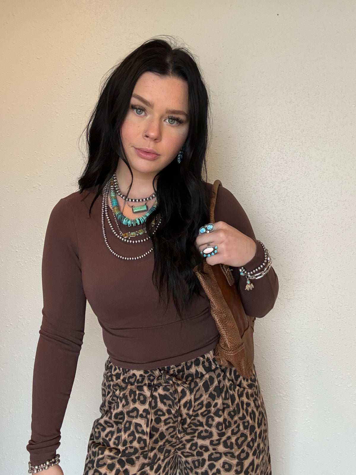 Long Sleeve Crew Neck Rib Seamless Top *Chocolate