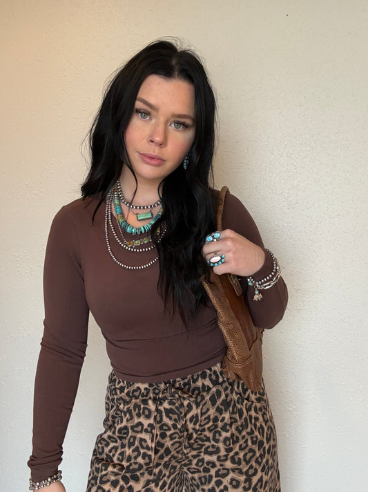 Long Sleeve Crew Neck Rib Seamless Top *Chocolate