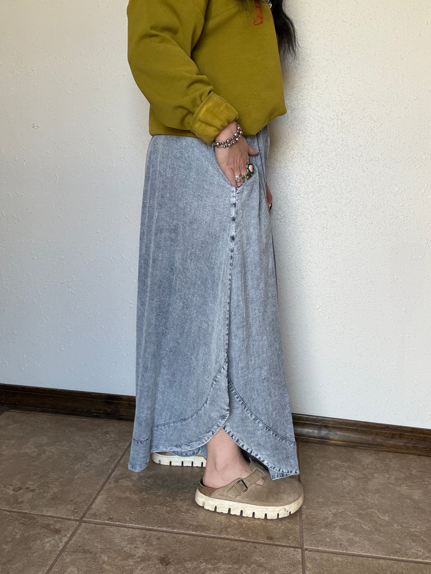 Fall Bloom Denim Flowy Pant