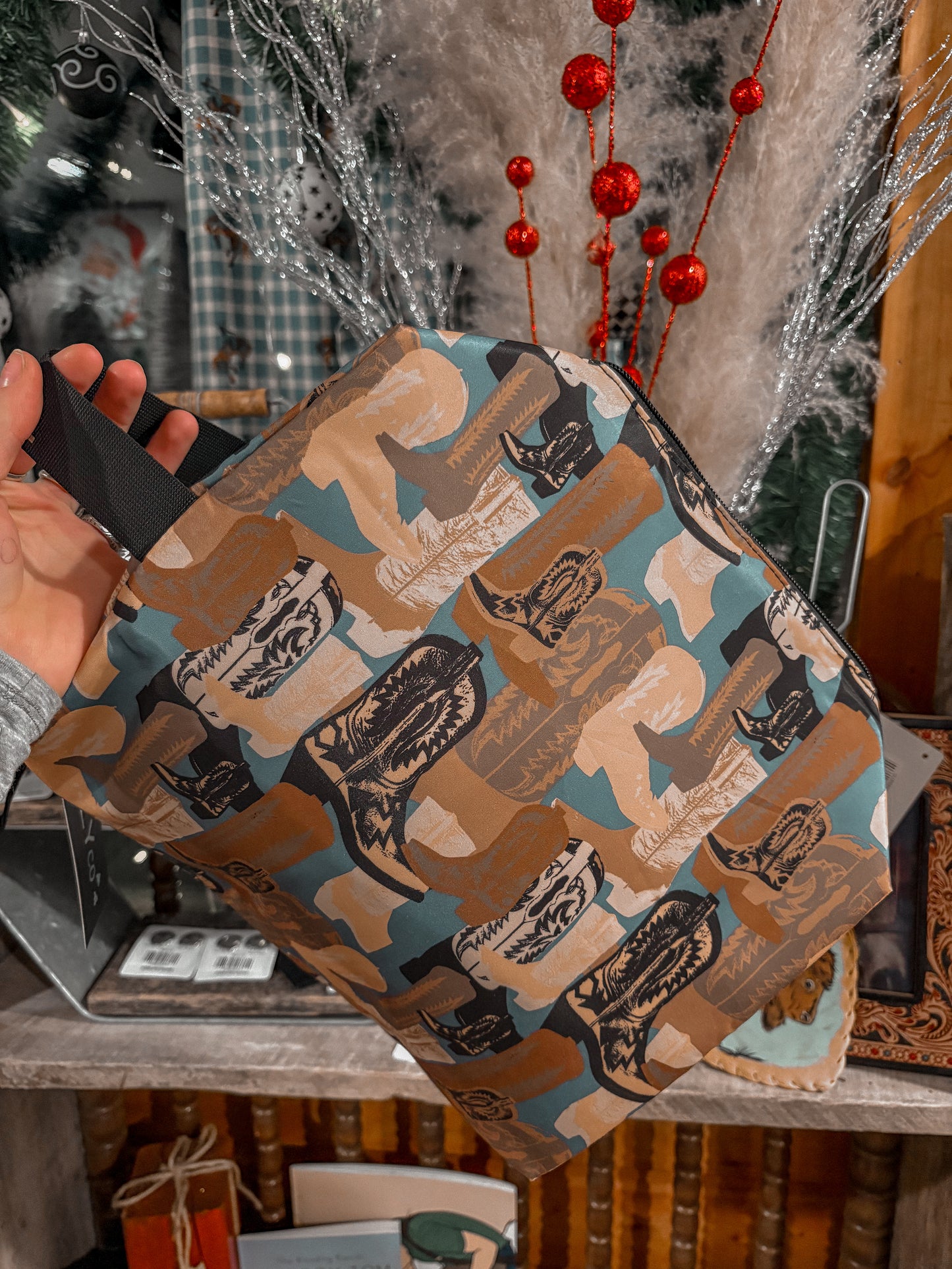 All Boots Travel Cube