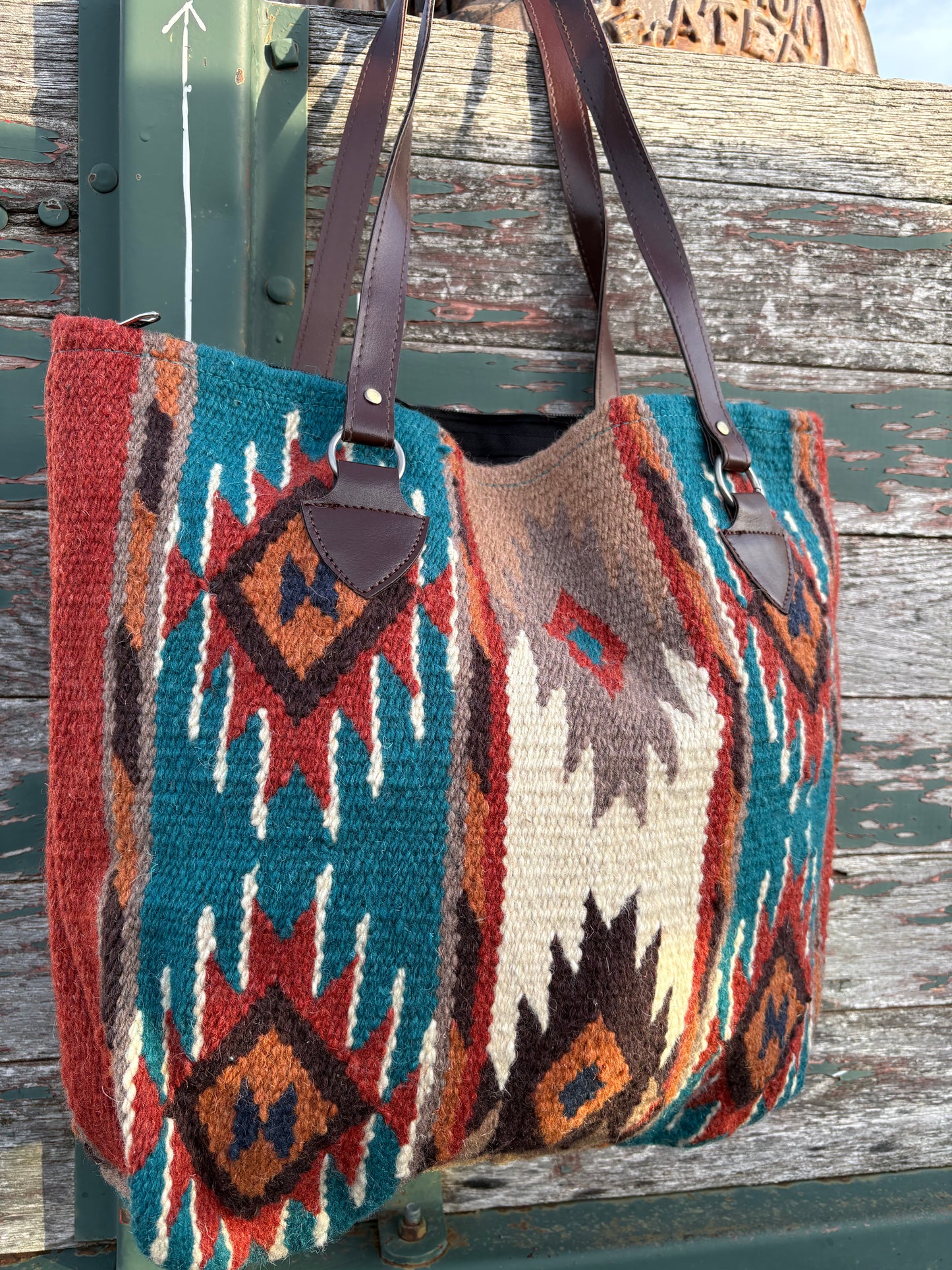 The Montana Saddle Pad Bag