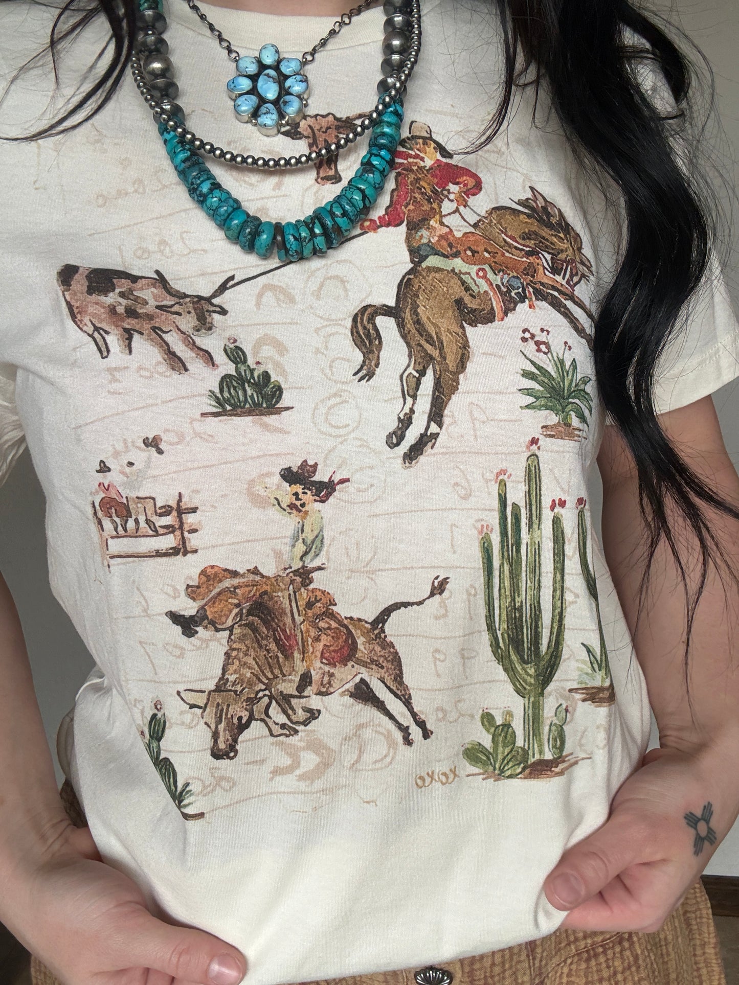 Grandpas Wallpaper XOXO ART Hand-drawn Tee