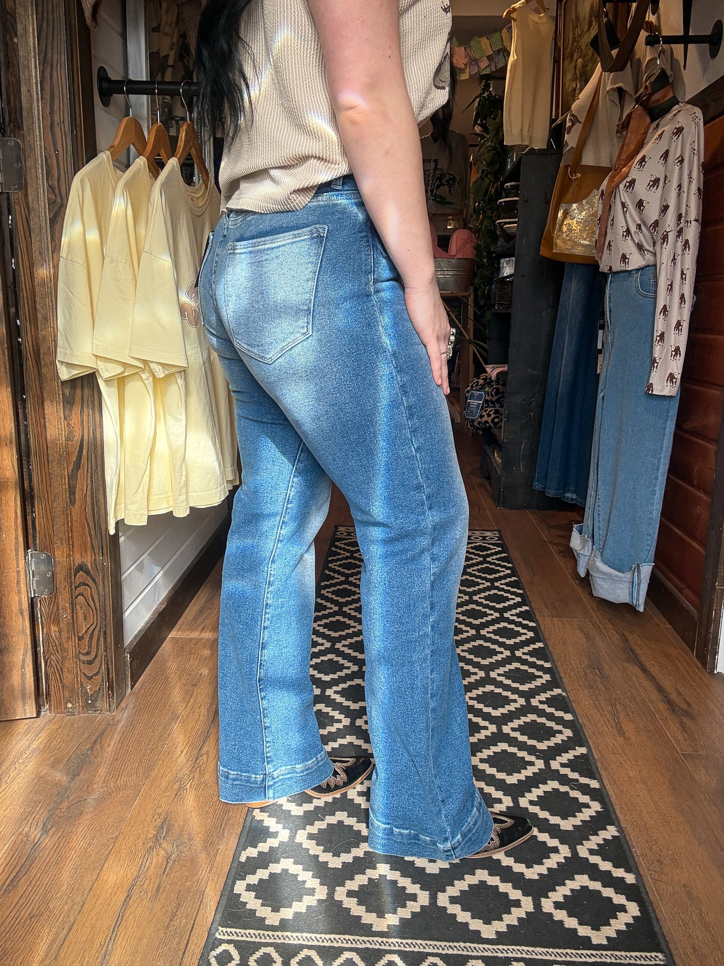 The Ezra Stone Wash Trouser