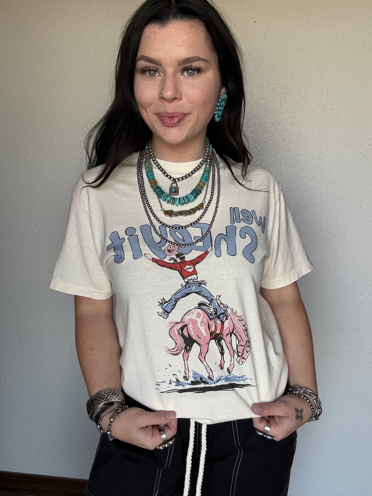 Well Sheyit Tee