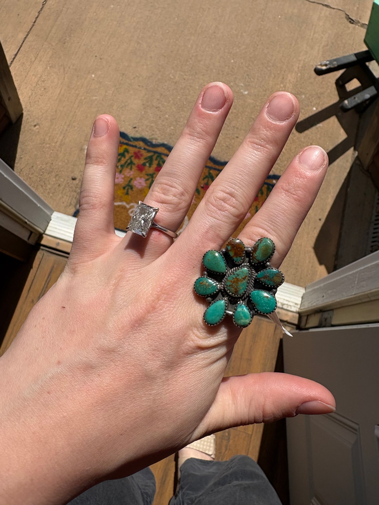Large Adjustable Pilot Mountain Cluster Ring