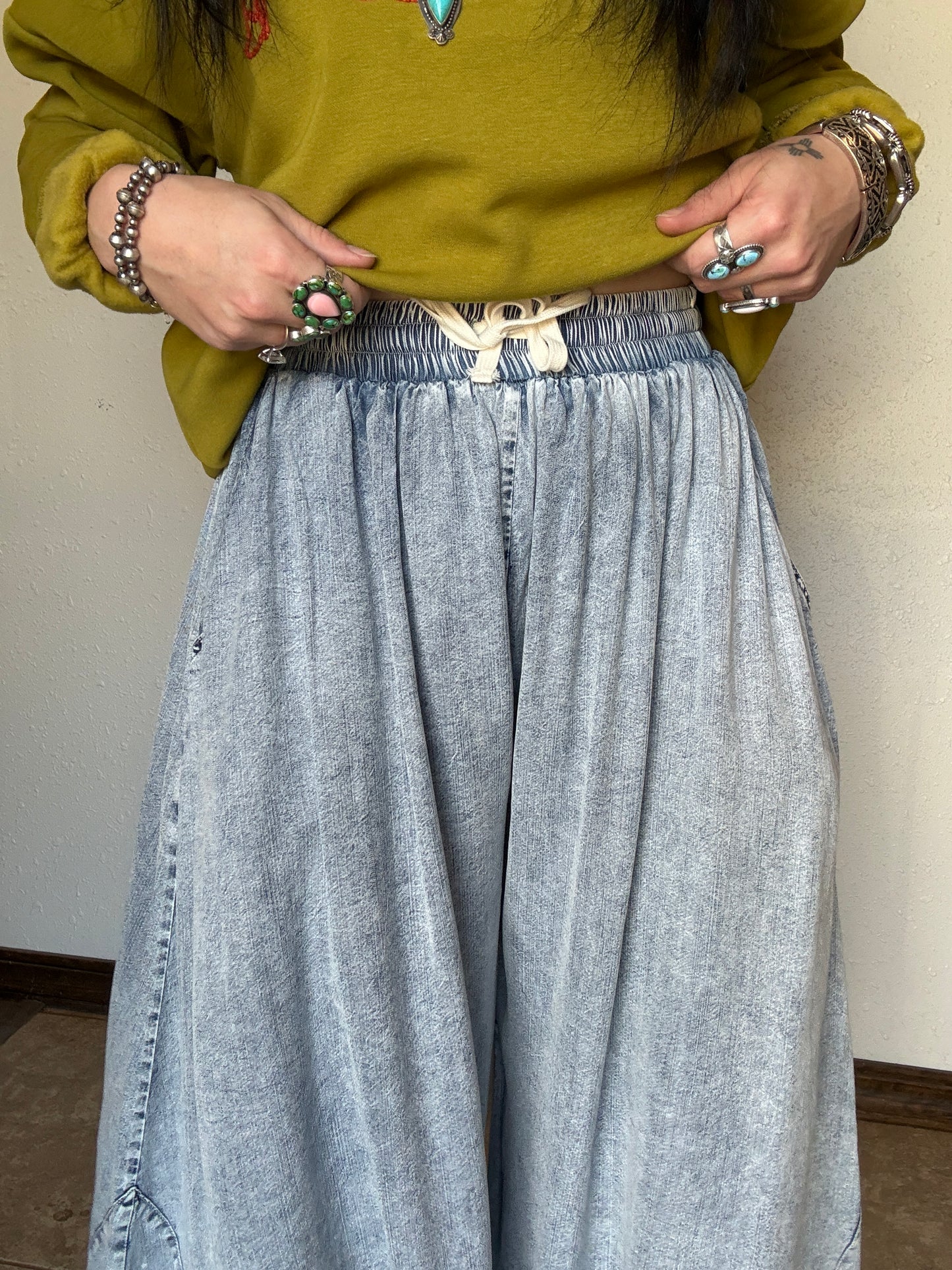 Fall Bloom Denim Flowy Pant
