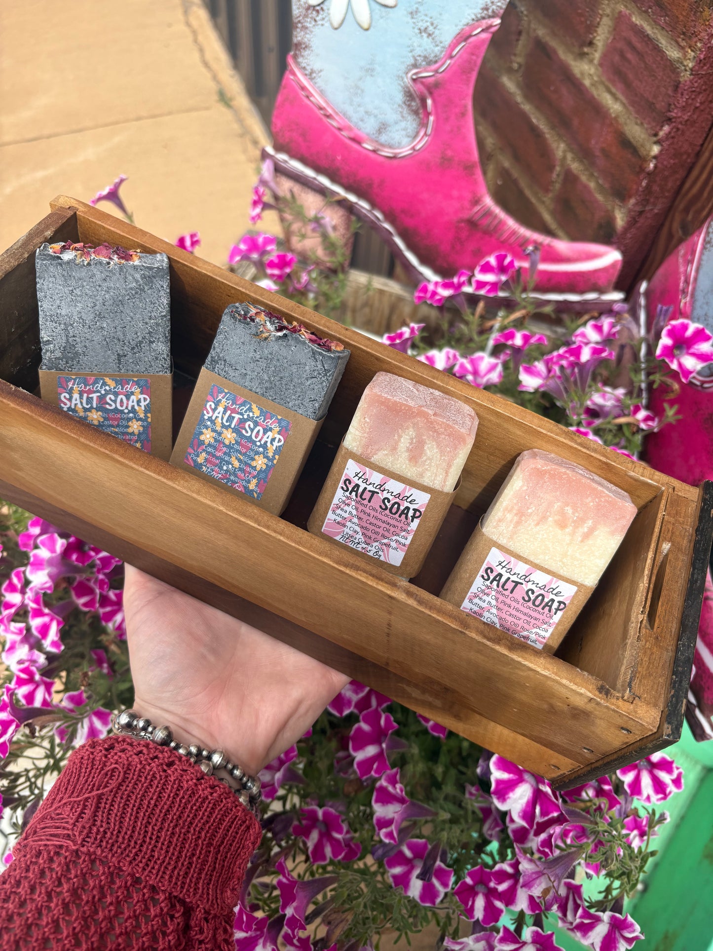 Local Made Salt Stone Soap Bar *Grapefruit