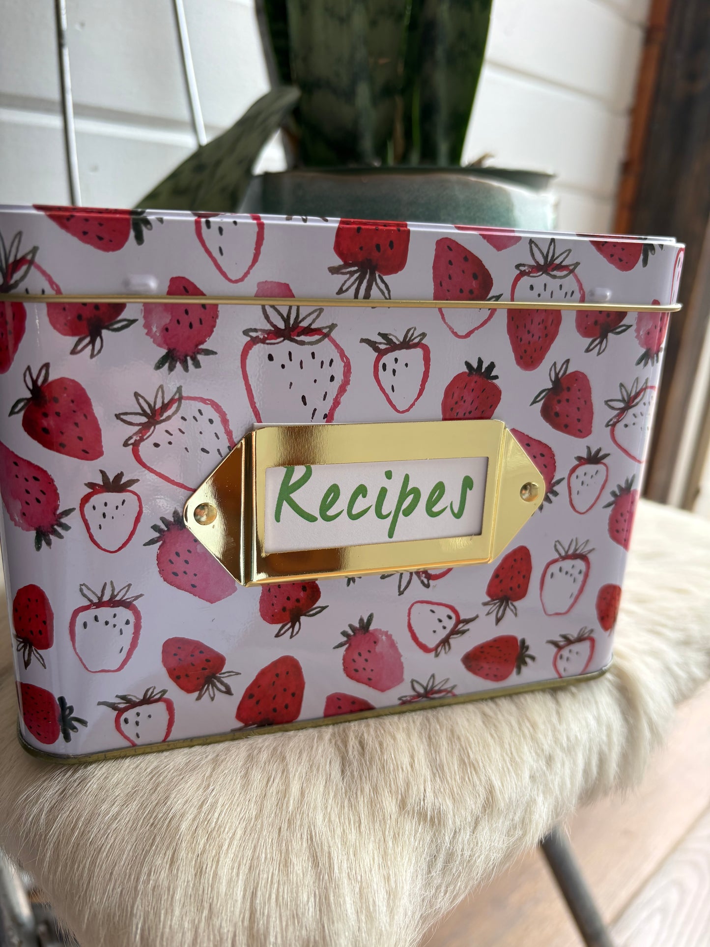 Strawberry Recipe Box & Tin