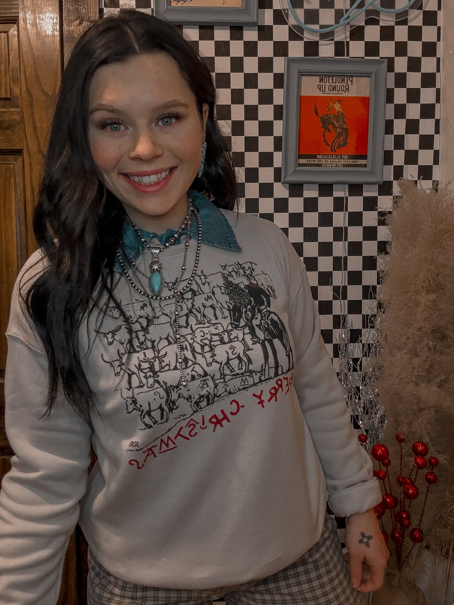 XOXO Art Merry Christmas Long Horn Pullover