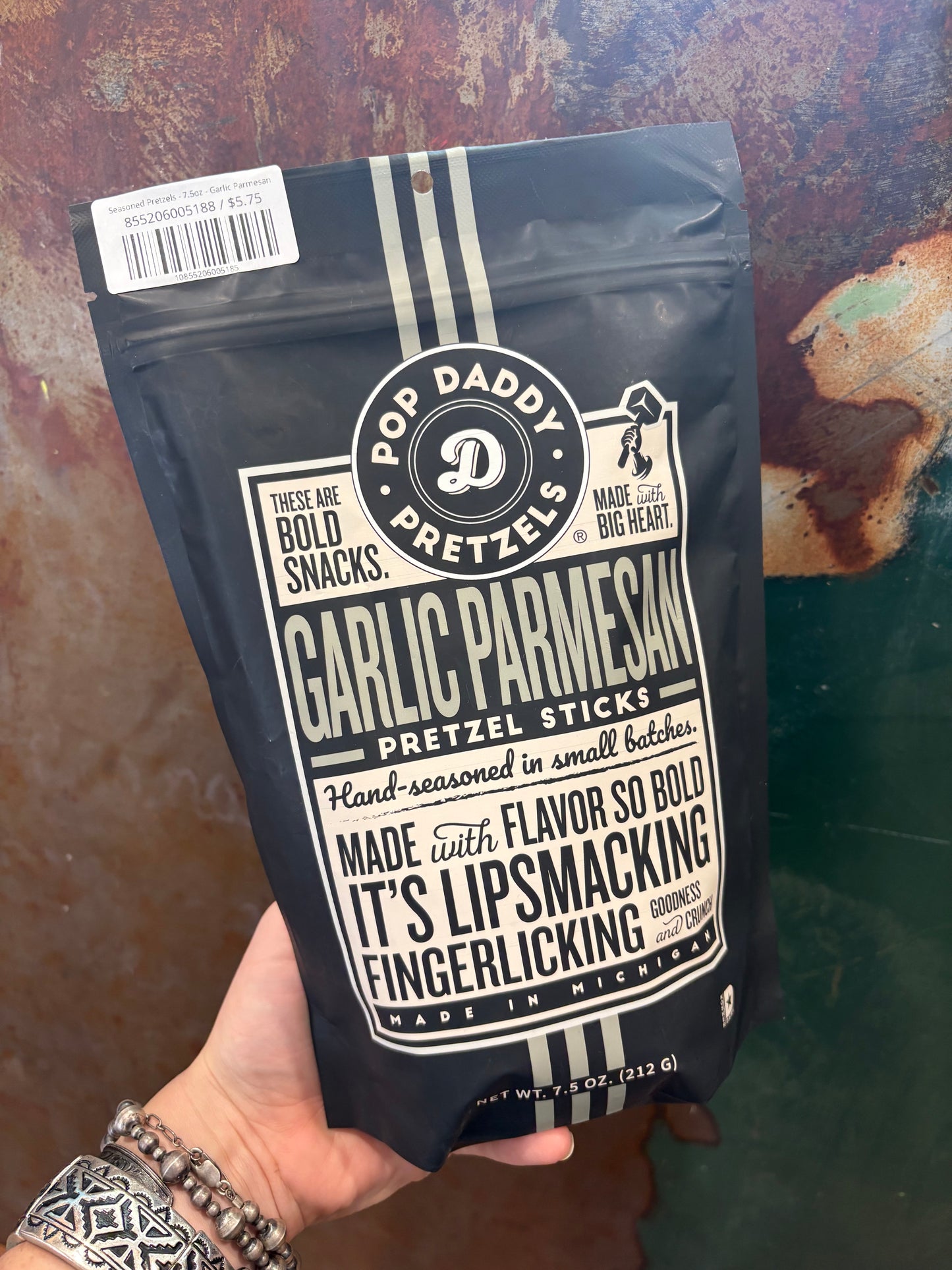 Seasoned Pretzels - 7.5oz - Garlic Parmesan