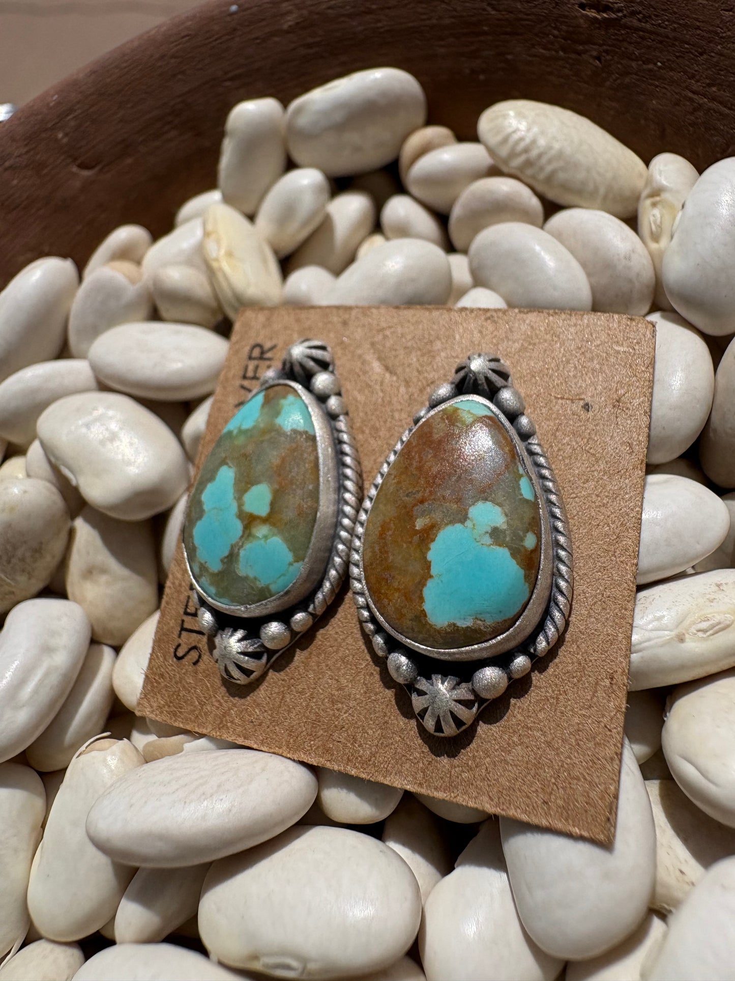 Mine 8 Turquoise Everyday Studs