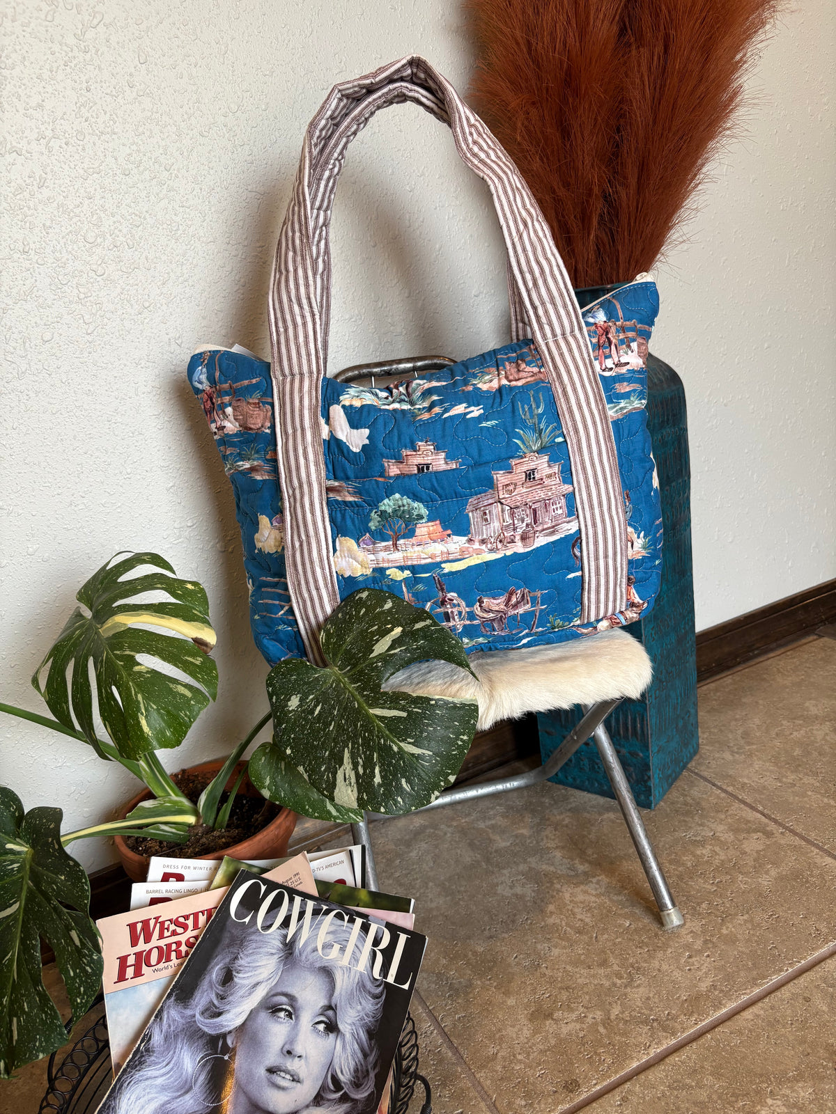 Blue Retro Cowboy Quilted Zipper Tote