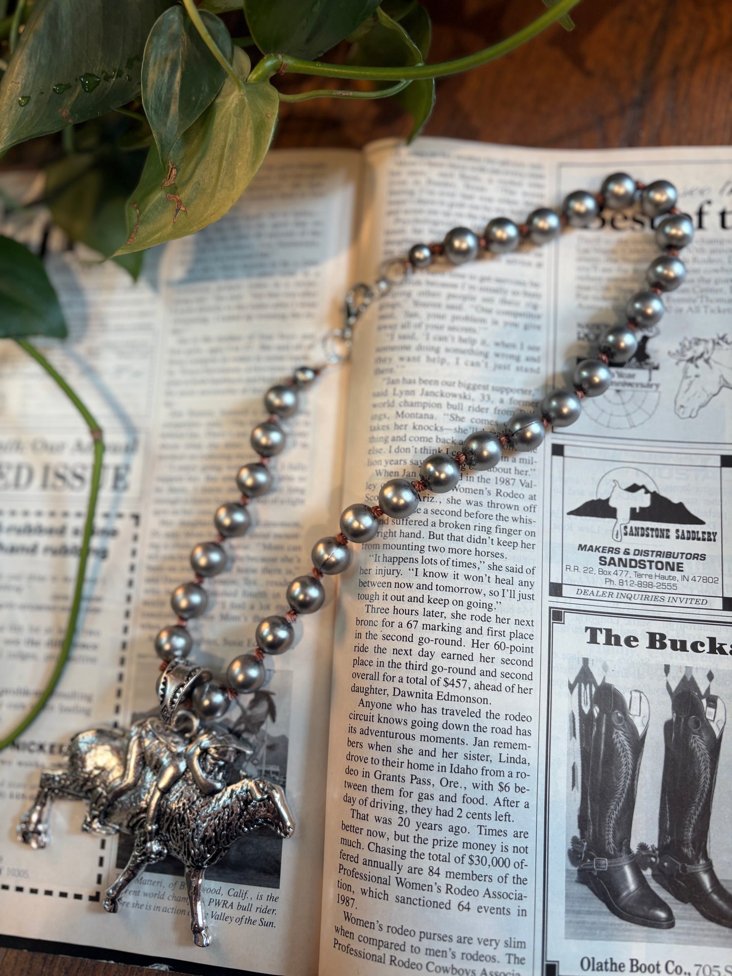 Mutton Buster Pearl Necklace