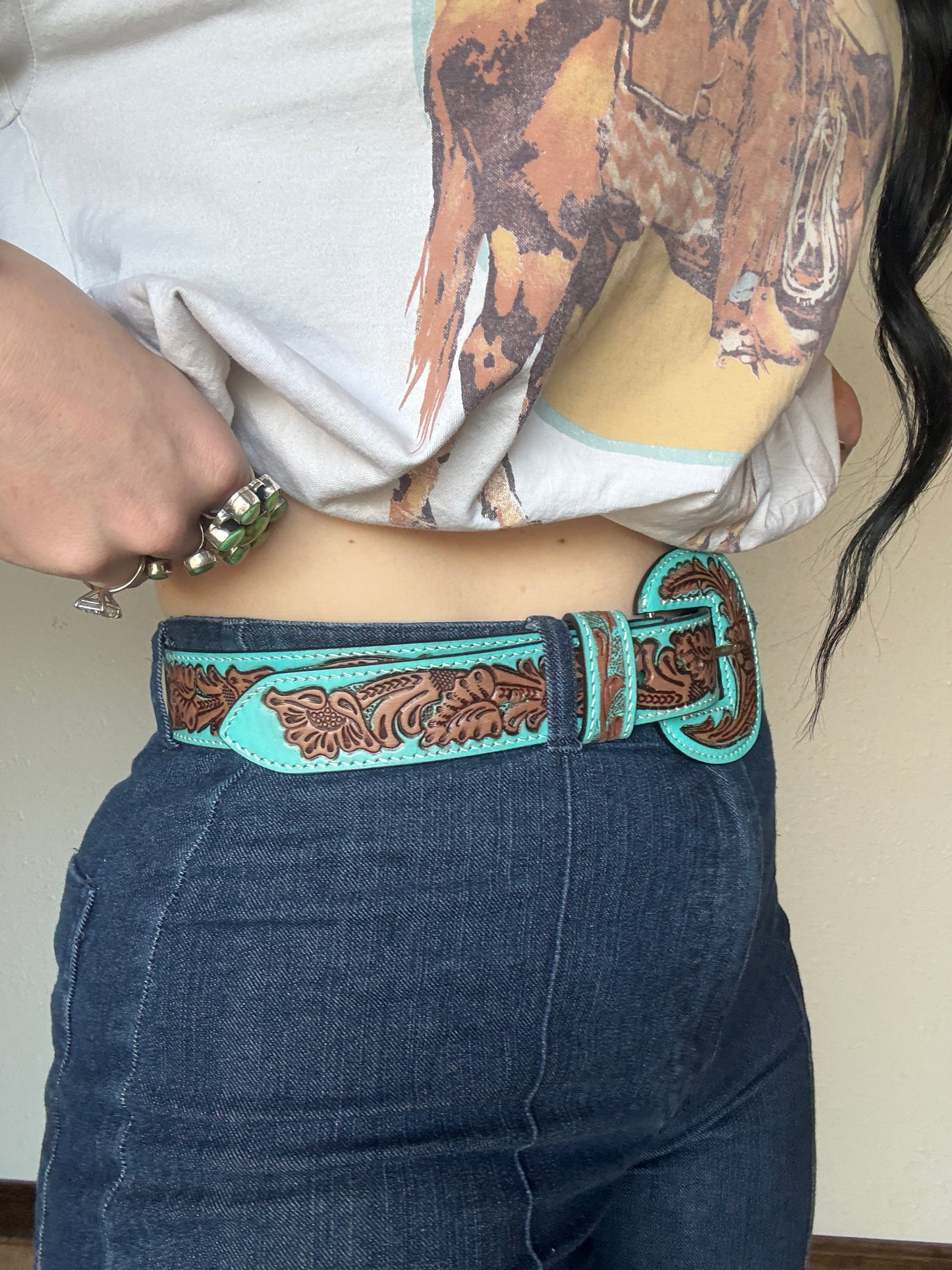 Barrel Bloom Leather Belt