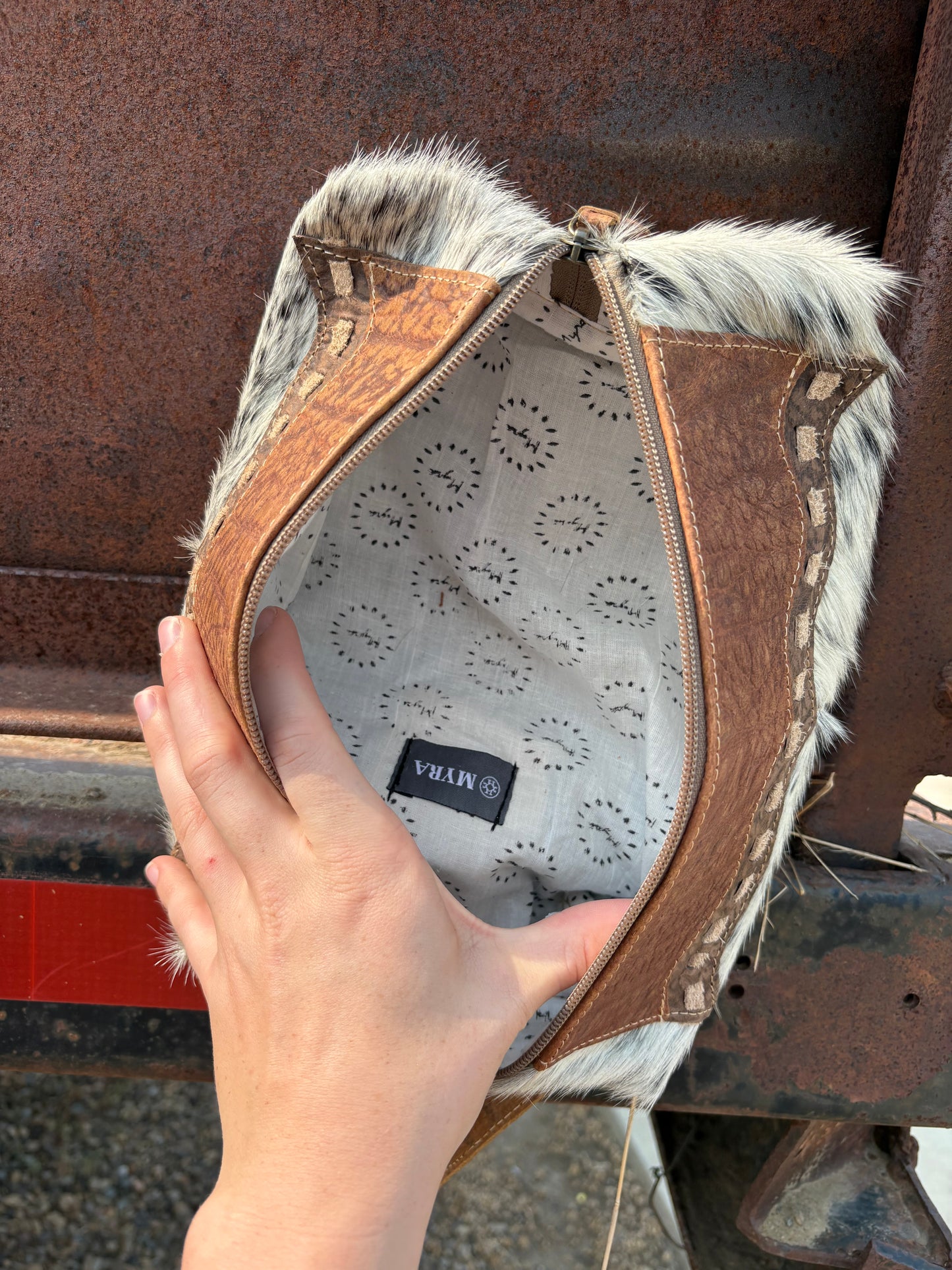 Coastal Cowgirl Make Up Kit or Shaving Case