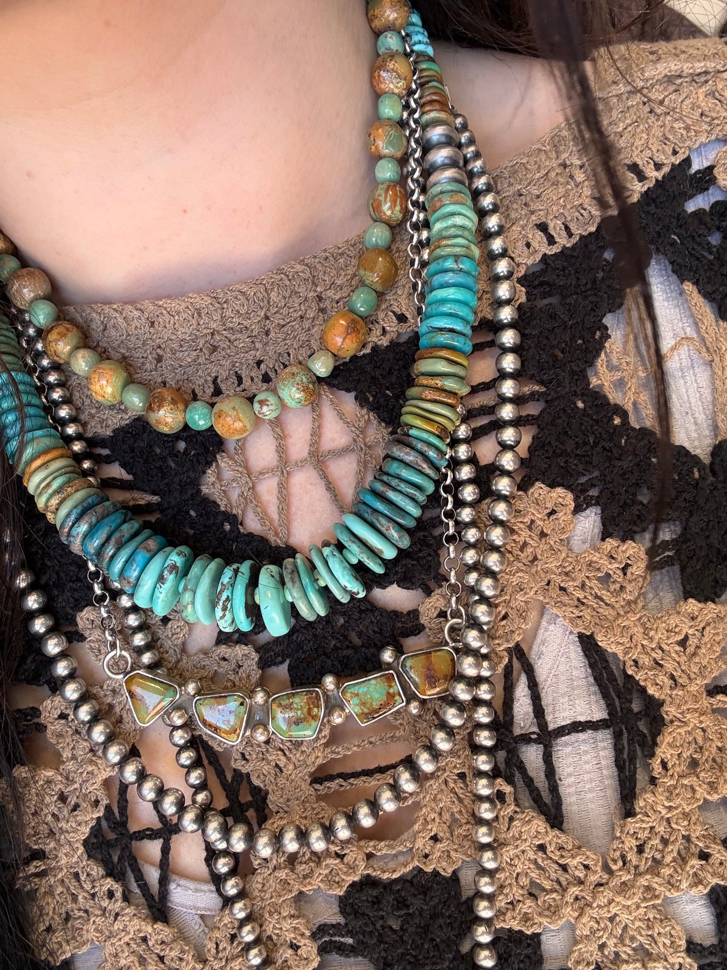 Kimberly Tom Navajo made Kingman Stone & White Shell Necklace