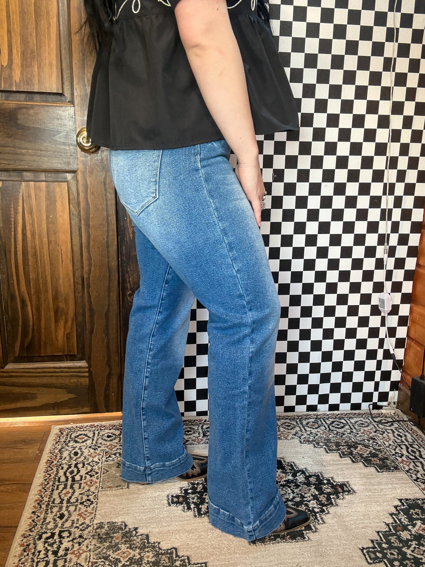 The Ezra Stone Wash Trouser