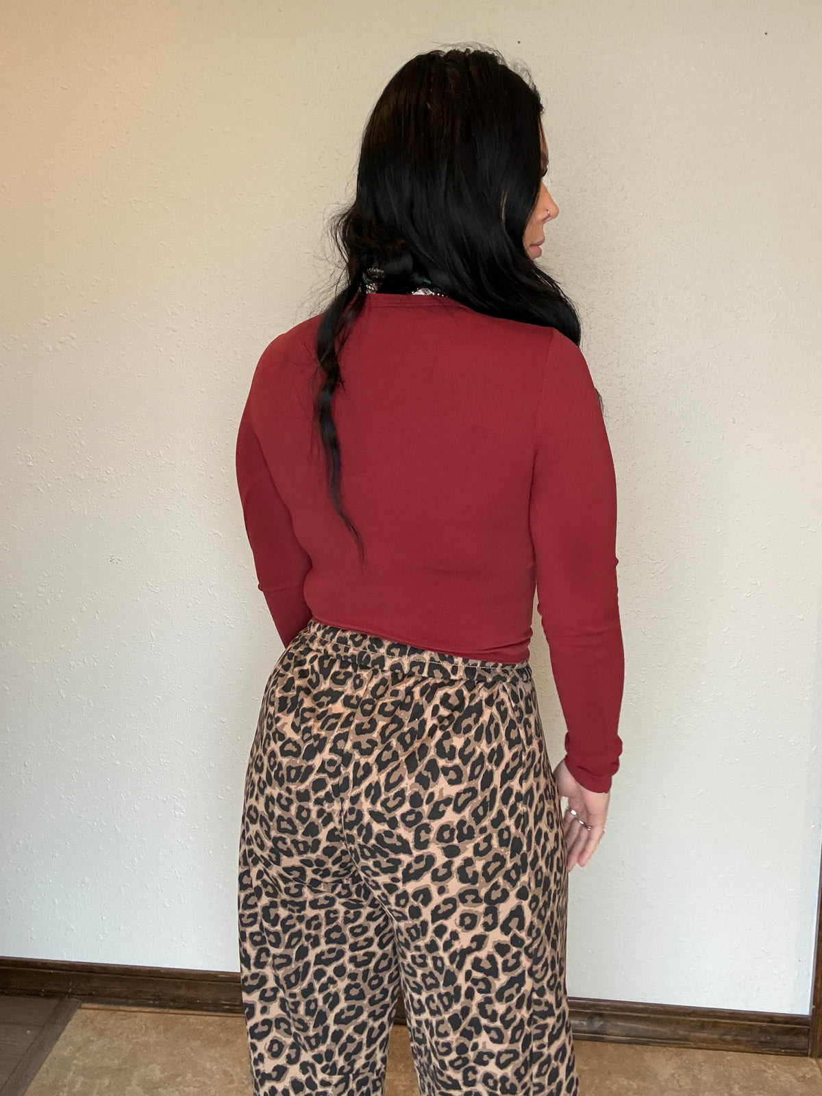 Long Sleeve Crew Neck Rib Seamless Top *Wine