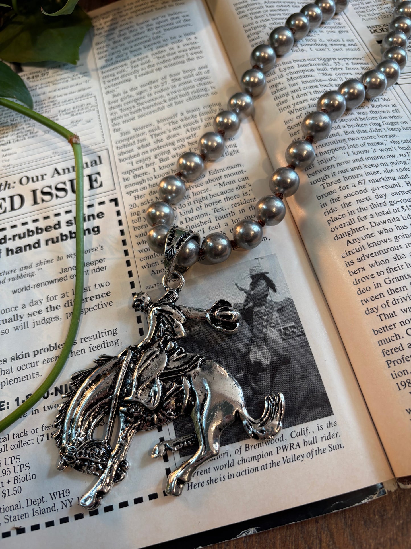 The Bronc Pearl Necklace