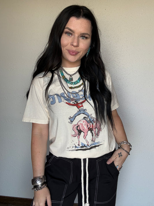 Well Sheyit Tee