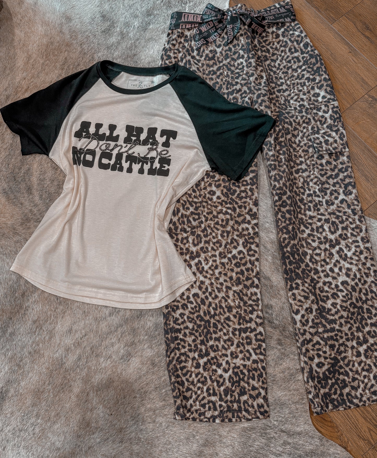 Leopard Cropped Cargo Pants
