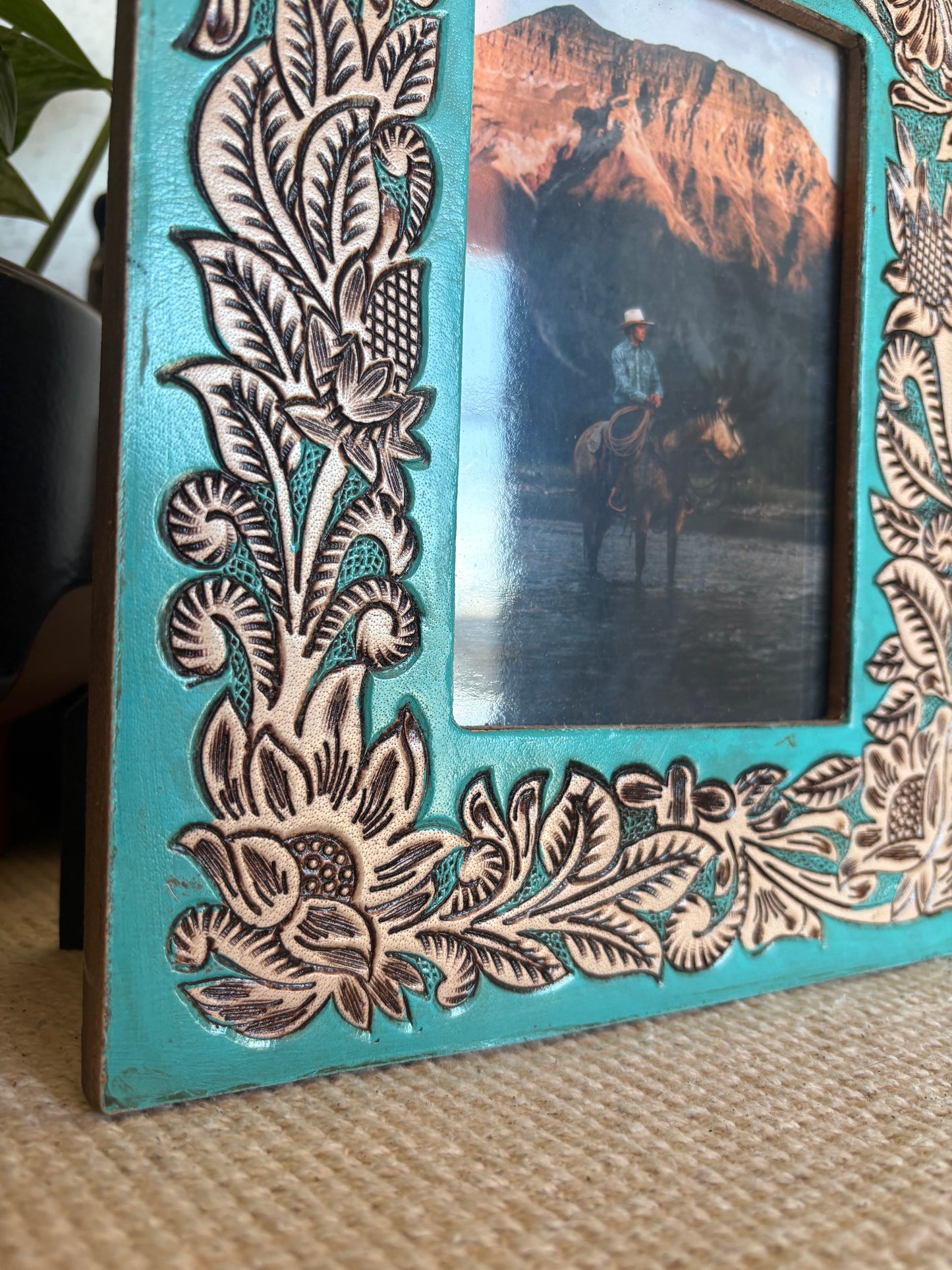 Time of Traditions Hand-Tooled Photo Frame