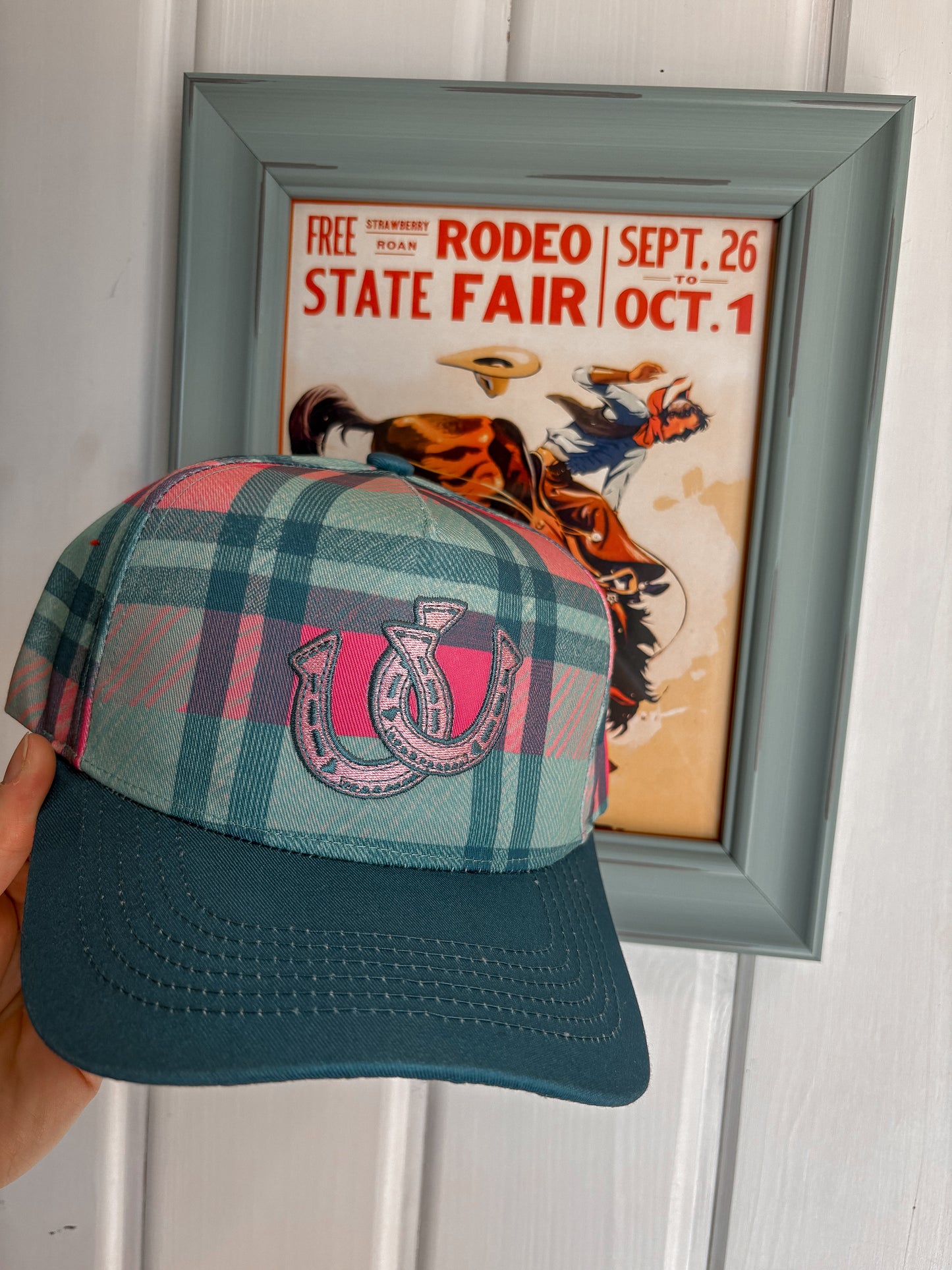 Plaid Horseshoe Embroidered Hat