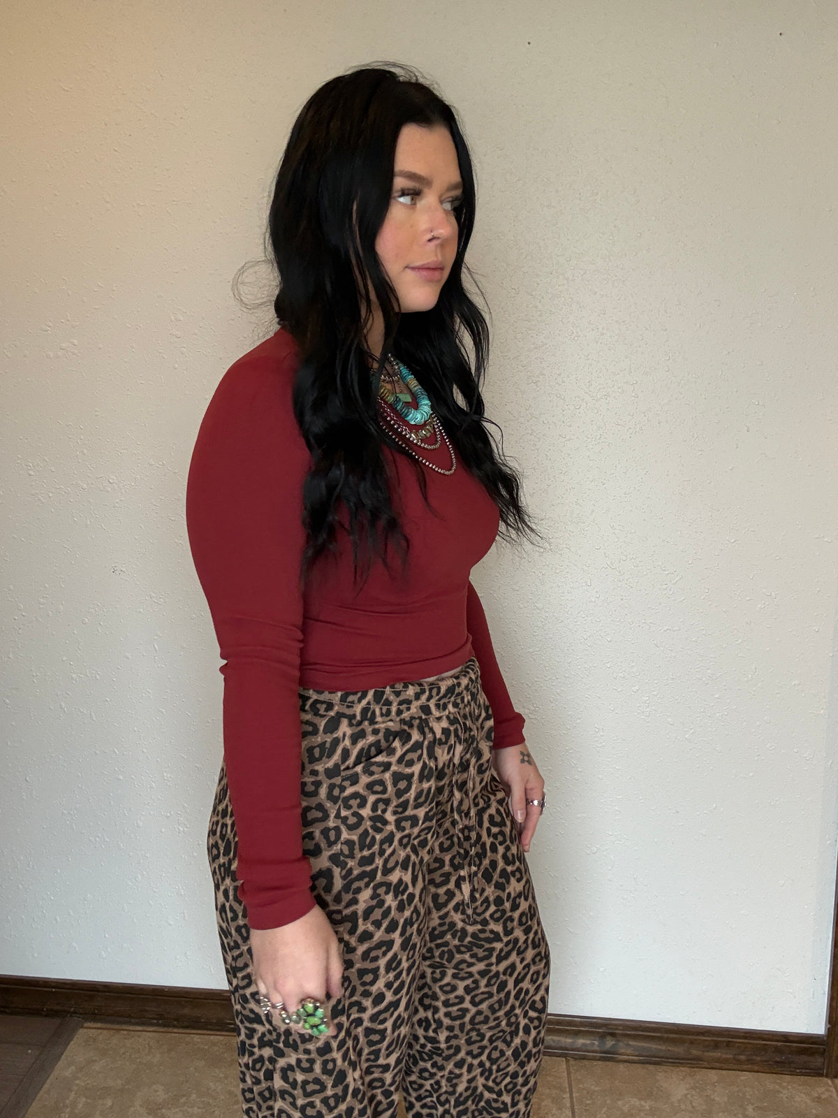 Long Sleeve Crew Neck Rib Seamless Top *Wine