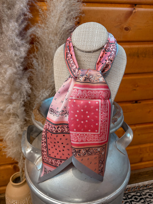 Mini Pink Bandanna Twilly