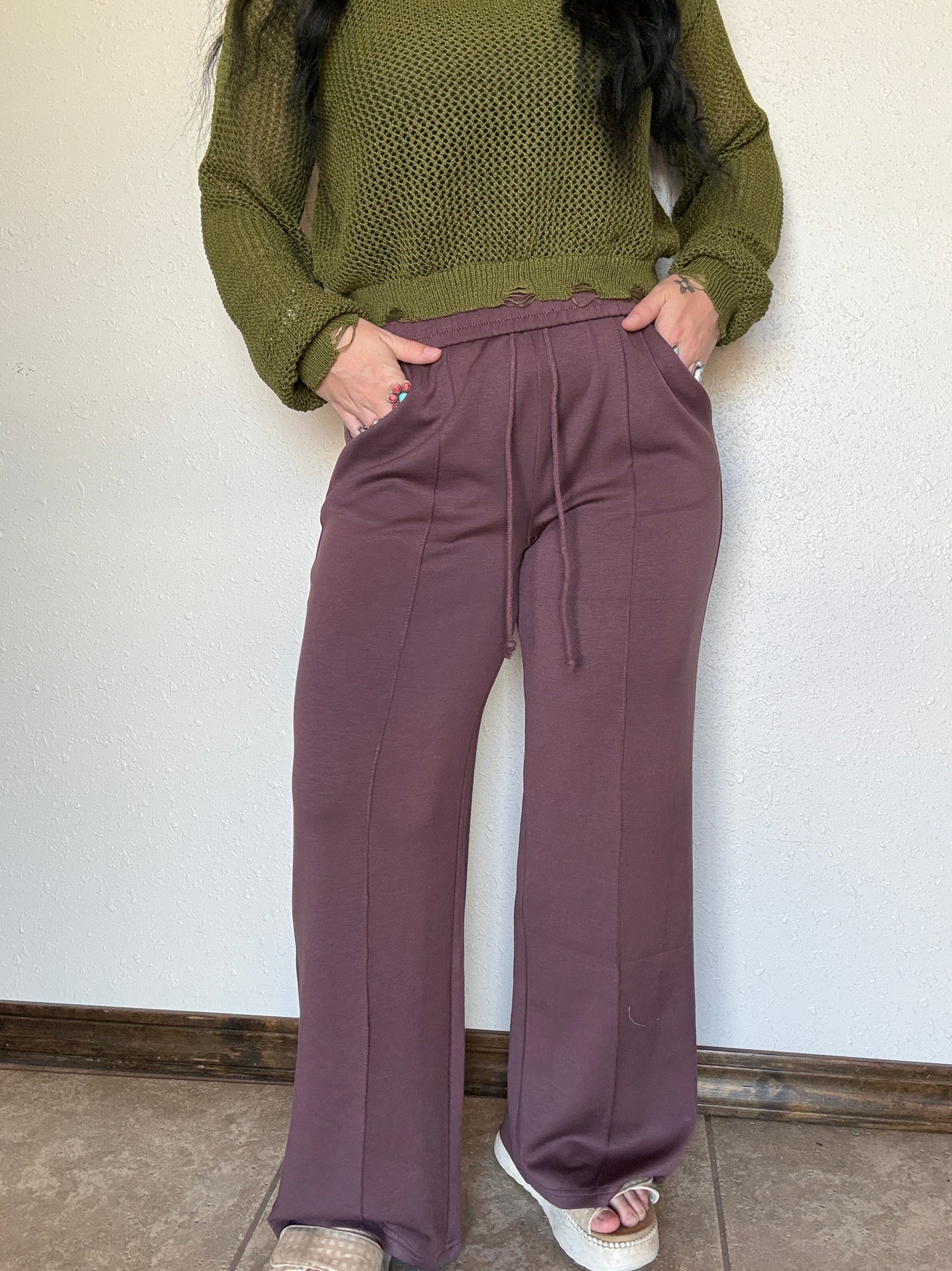 The Cabin Cowgirl Sweats *Cocoa