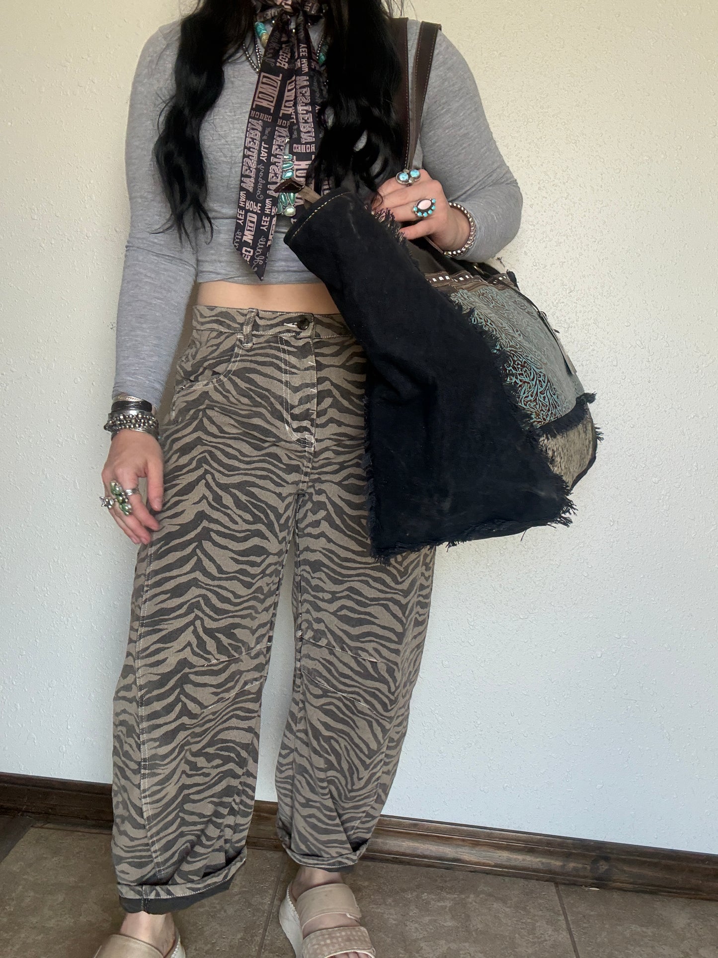 Sea Grass Canvas & Hairon Bag