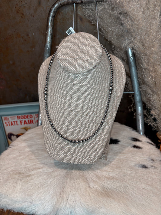 18 inch Graduated Sterling Silver Pearl Necklace