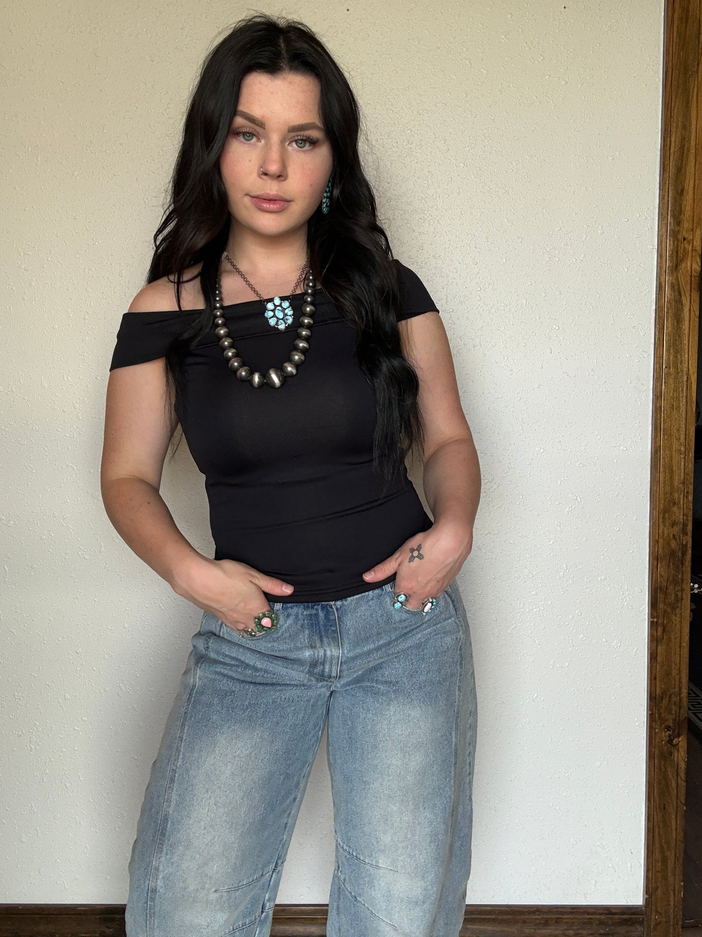 The Lex Off The Shoulder Basic Top