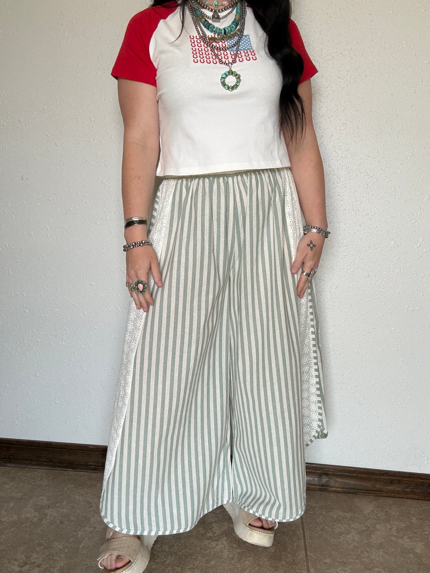 The Liberty Flowy Pant *Sage
