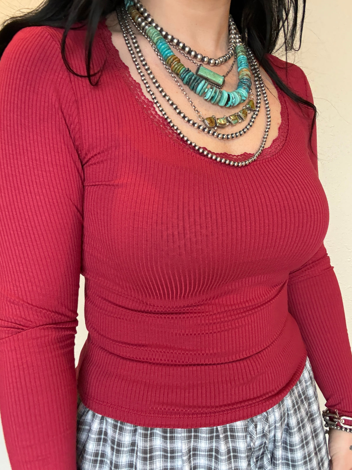 Long Sleeve Scoop Neck with Lace Trim Rib Knit Top *Wine