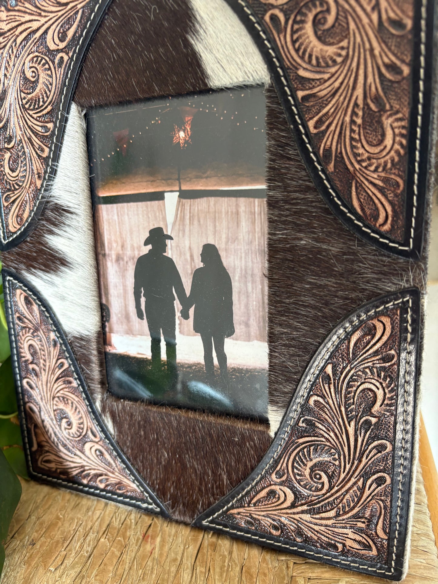 Sequoia Whisper Handtooled Leather Photo Frame in Espresso Cream