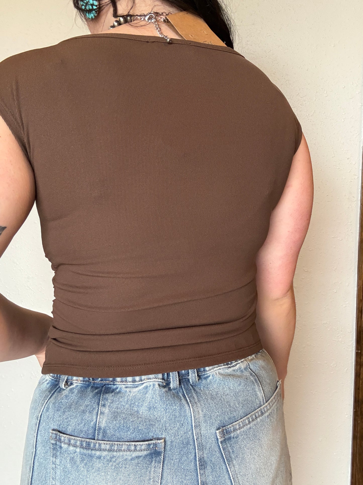The Jonsey Boat Neck Basic *Brown